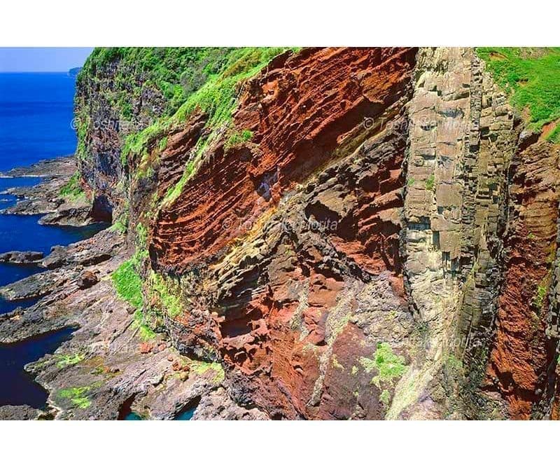 知夫赤壁。隠岐知夫里島